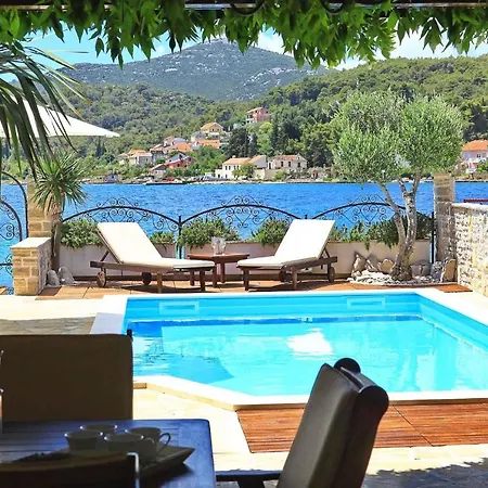 Antisin In Ugljan 34351 Holiday home