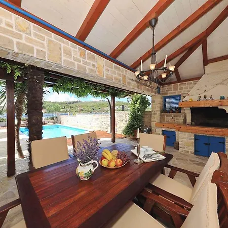 Holiday home Antisin In Ugljan 34351 Poljana (Ugljan)