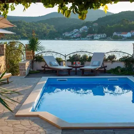 Antisin In Ugljan 34351 Holiday home